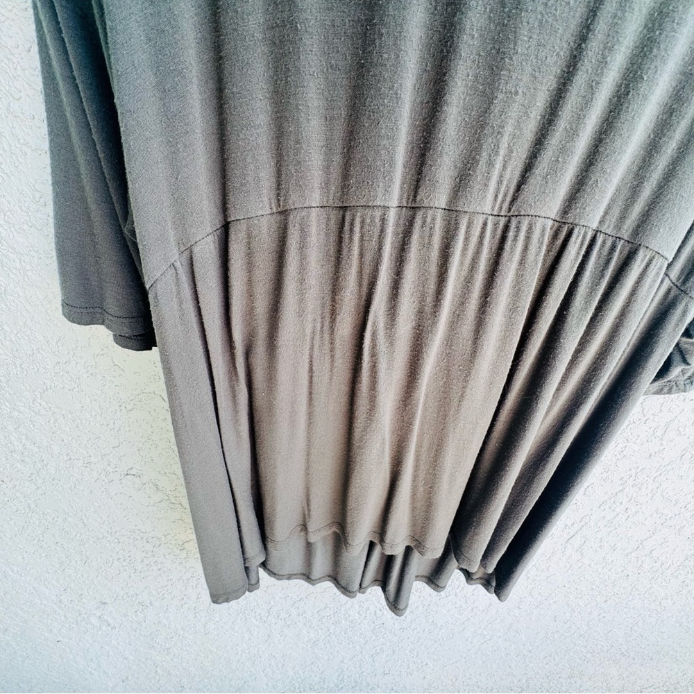 Army Green Bloomchic 3X drapey blouse v neck short sleeve office business casual - Picture 9 of 9